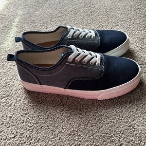 Old Navy sneakers